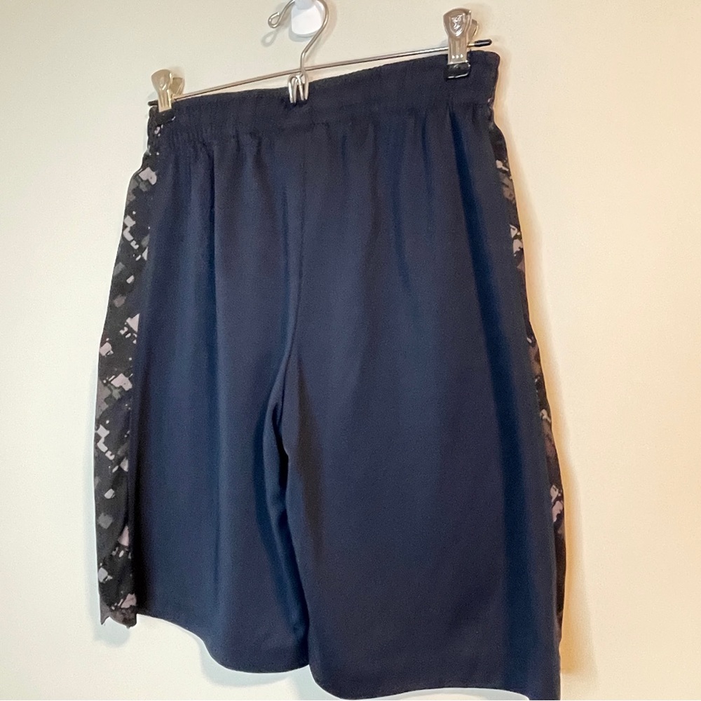 Penn State Nittany Lions Navy Shorts Youth L - Picture 2 of 6